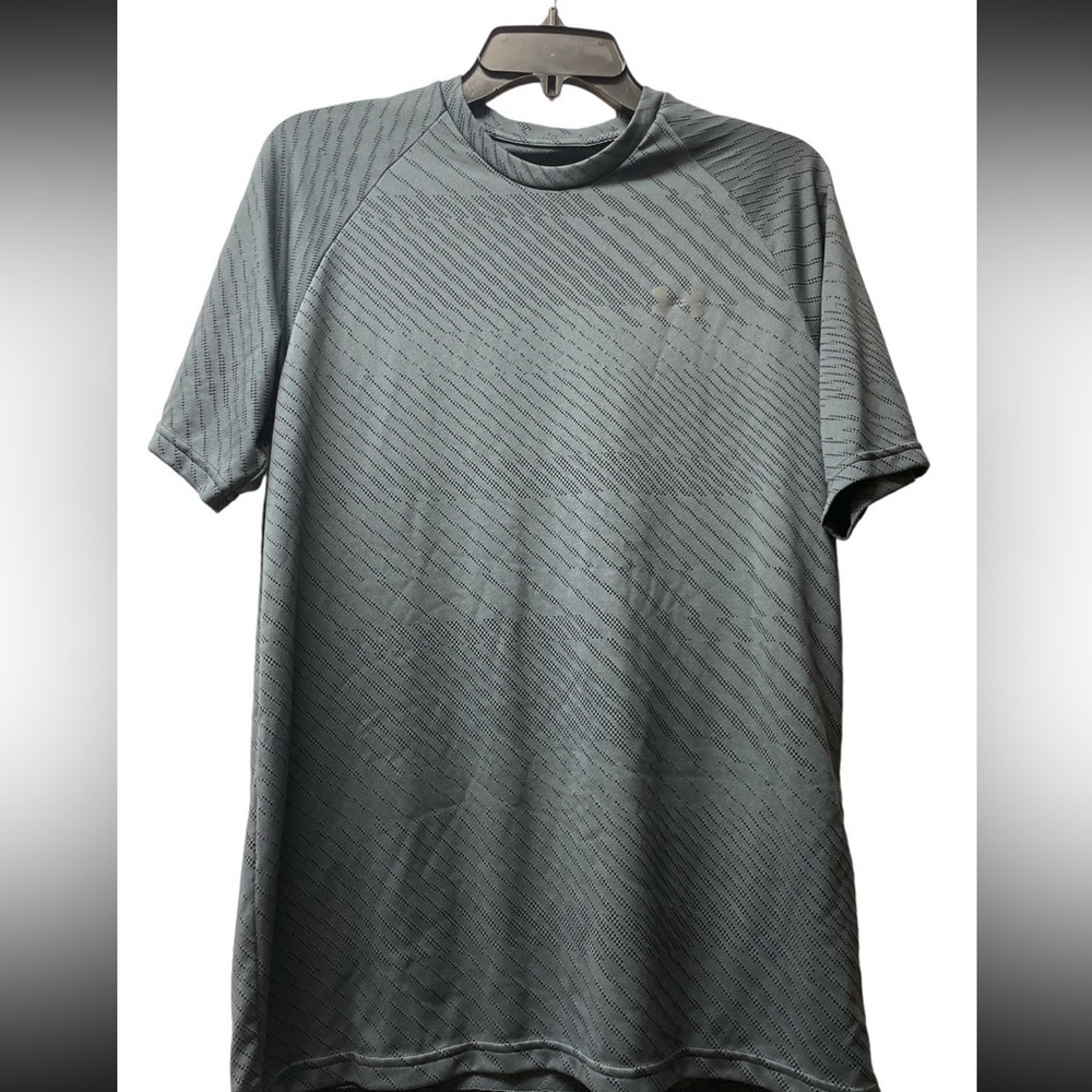 Under Armour Men's Gray Velocity Jacquard Activewear Shirt Sz M